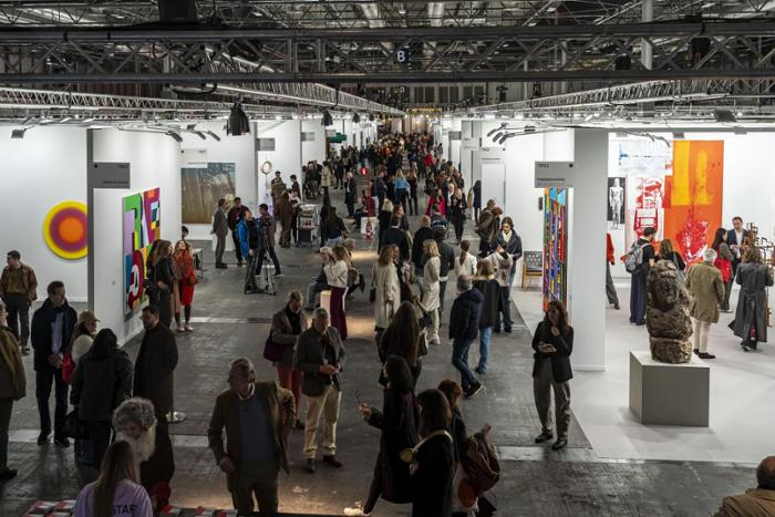 aspecto parcial pabellón en feria