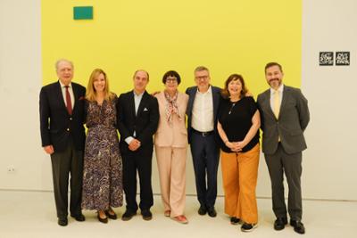De izquierda a derecha:  Embaixador António Monteiro, Fundação Millenium BCP  Rita Sousa Tavares, Cafe Pessoa  Gonzalo Cabrera, Director de Cultura y Educación de IFEMA MADRID  Isabel Carlos, Directora Artística Pavilhão Julião Sarmento  Carlos Moedas, Presidente da Câmara Municipal de Lisboa  Maribel López, directora de ARCOlisboa  Diogo Moura, Vereador da Cultura da Câmara Municipal de Lisboa