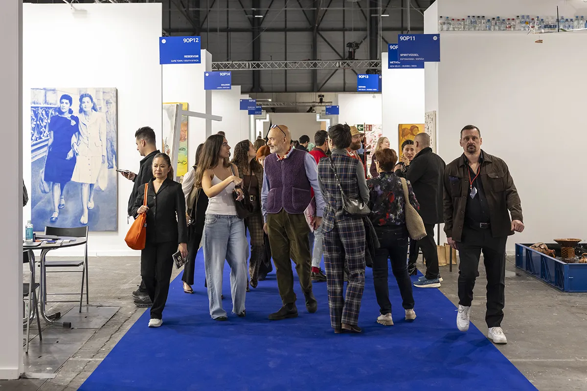 personas en exposicion de ARCOmadrid