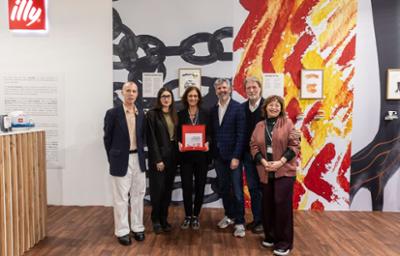people posing for a photo in ARCOmadrid