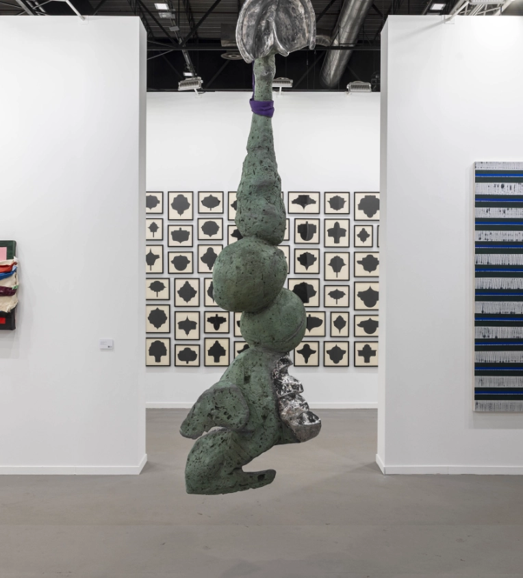 Mujer en galería