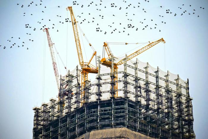 aspecto parcial edificio en construcción