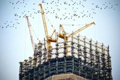 aspecto parcial edificio en construcción