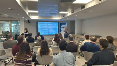 Asistentes a la presentación del informe de AFEC