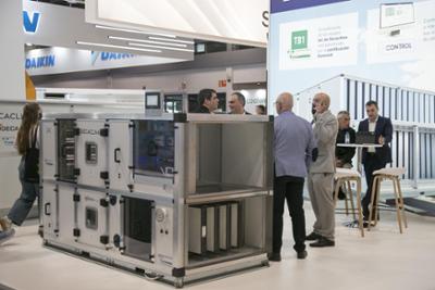 aspecto parcial pabellon en feria