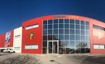 Poster and Panel exterior