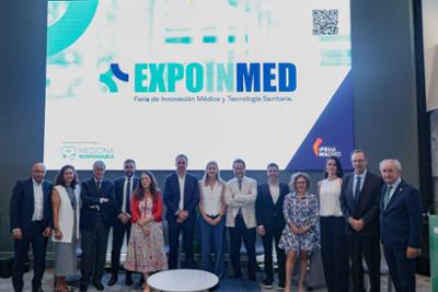 profesionales sanitarios, gestores, asociaciones sectoriales, compañías tecnológicas, empresas de la industria sanitaria y representantes institucionales de EXPOINMED