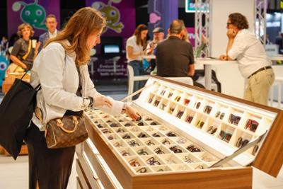 aspecto parcial stand en feria