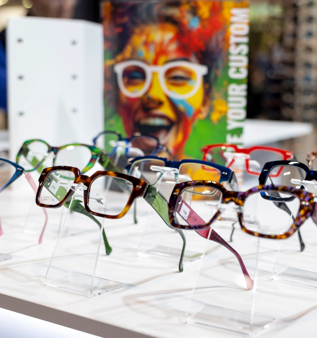Stand con gafas en ExpoÓptica + Áudio