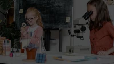 Talleres científicos para niños y jóvenes