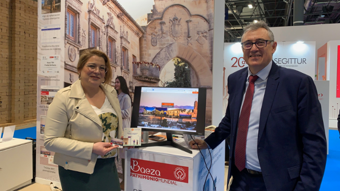 Baeza imagen del stand de Sismotur en Fitur 2023