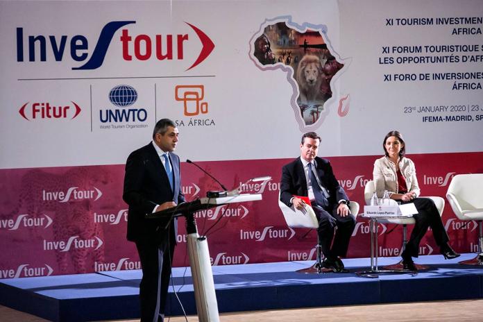 Apertura de Investour