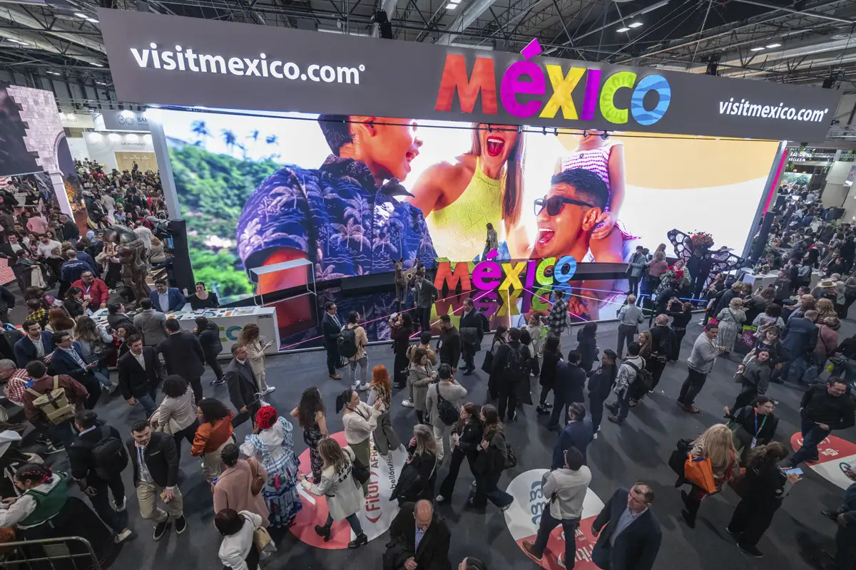 FITUR stand socio Mexico