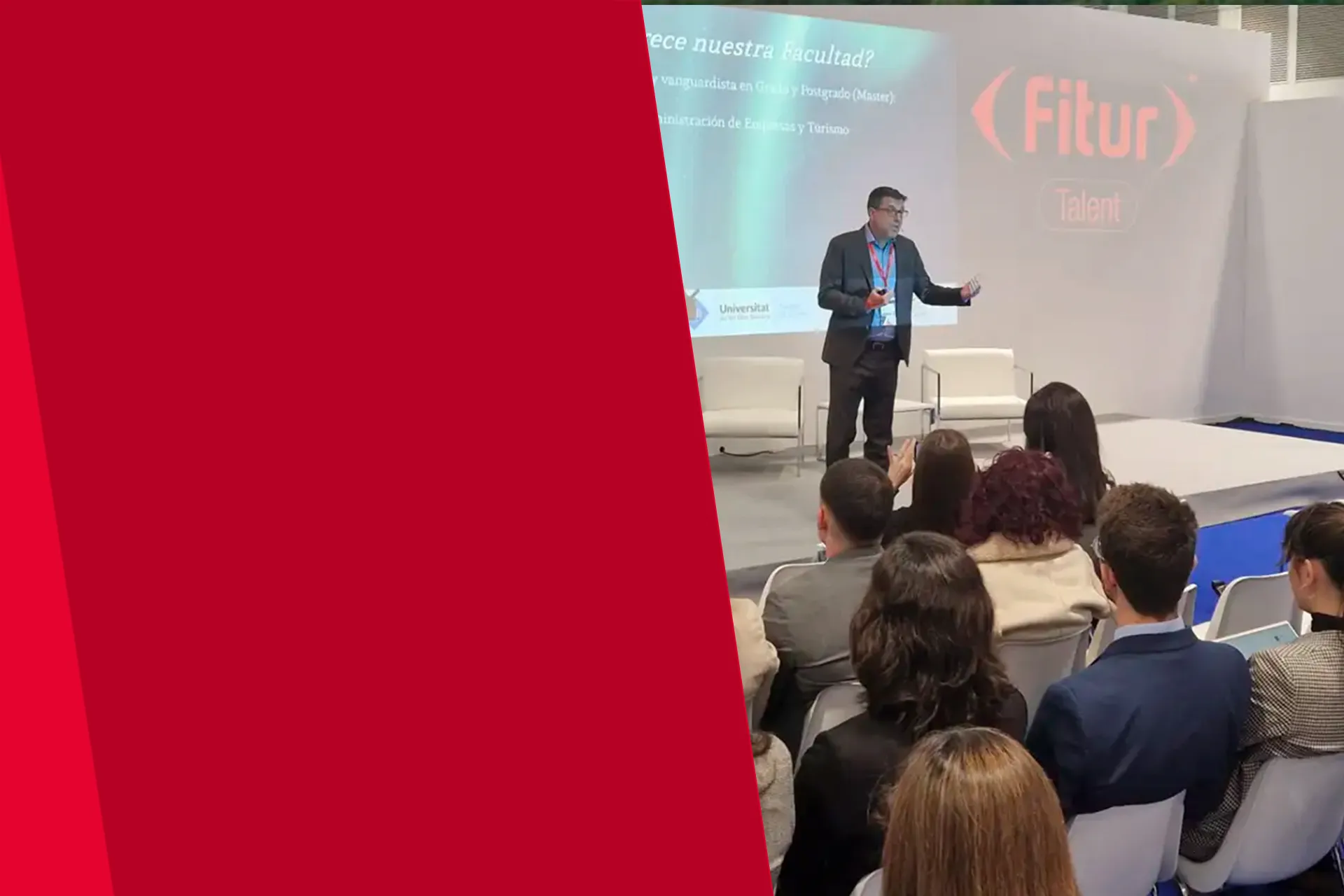 Man giving a conference at FITUR Talent 22