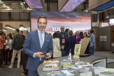 Javier Hurtado at the Basque Country stand at FITUR 2026.
