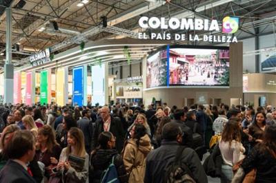 Numeroso público en el stand de Colombia en la última edición de FITUR.