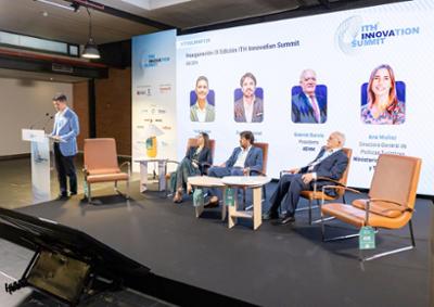 Varios ponentes en la inauguración del ITH Innovation Summit 2026.