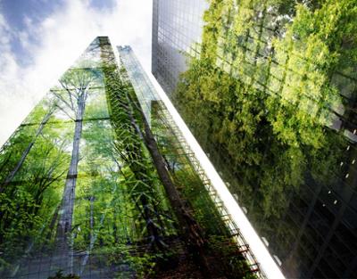 Sky reflected on skyscraper