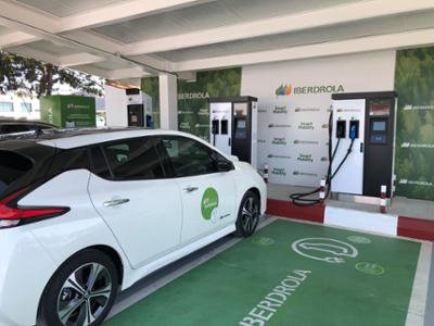 Punto de recarga de coche eléctrico Iberdrola
