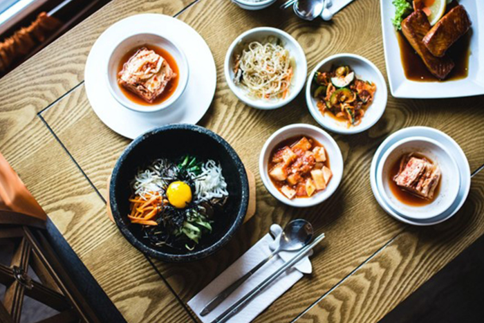 Diferentes platos de comida coreana