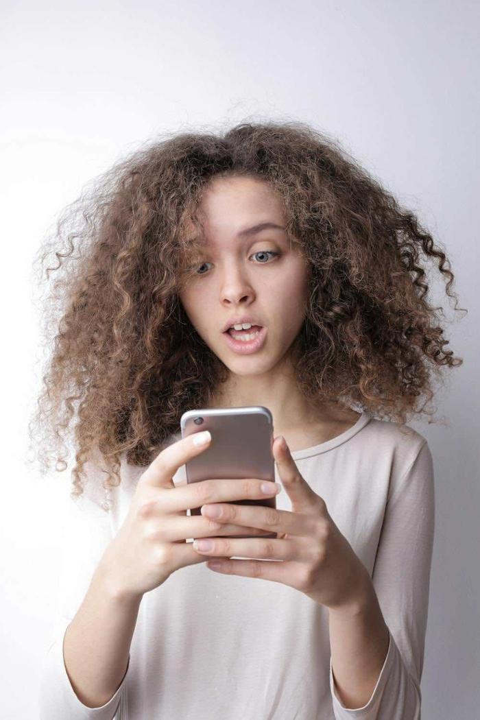Fatiga visual en adolescentes y el excesivo uso de las pantallas