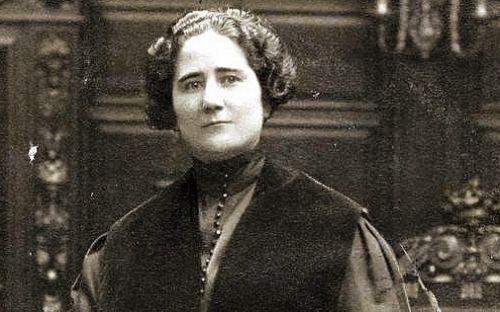 Retrato de Clara Campoamor