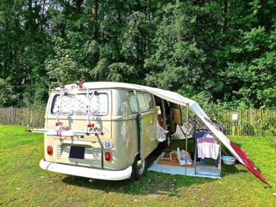 Autocaravana en un camping