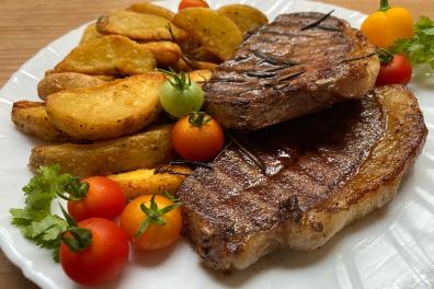 Chuletón con patatas