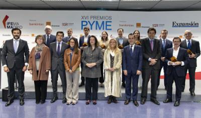 Foto de los galardonados en los Premios PYME 2023