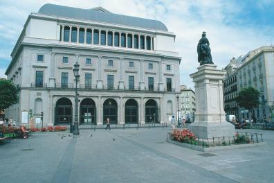 Plaza Isabel II Madrid