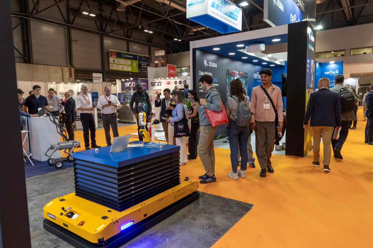 pabellón de la feria logistics and automation