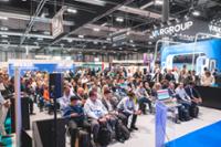 personas escuchando una ponencia en Madrid Tech Show