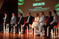 Ponente hablando en el escenario de Sports Summit Madrid