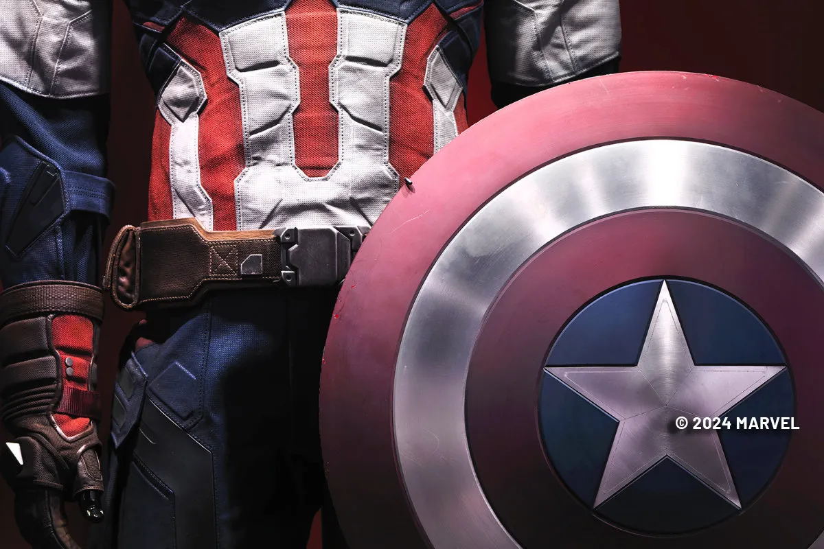 captain america costume in the Marvel: Universe of Super Heroes exhibit