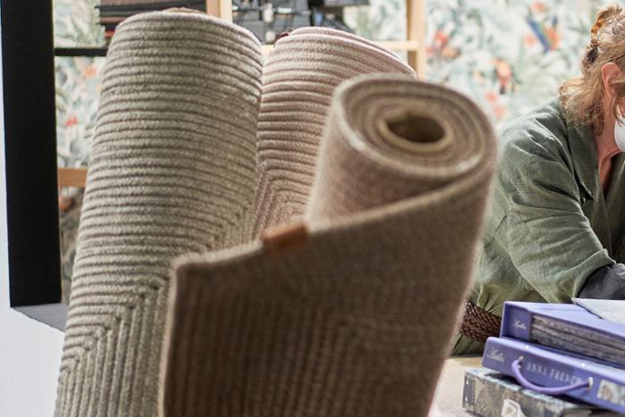 Muestra de alfombras en Intergift.