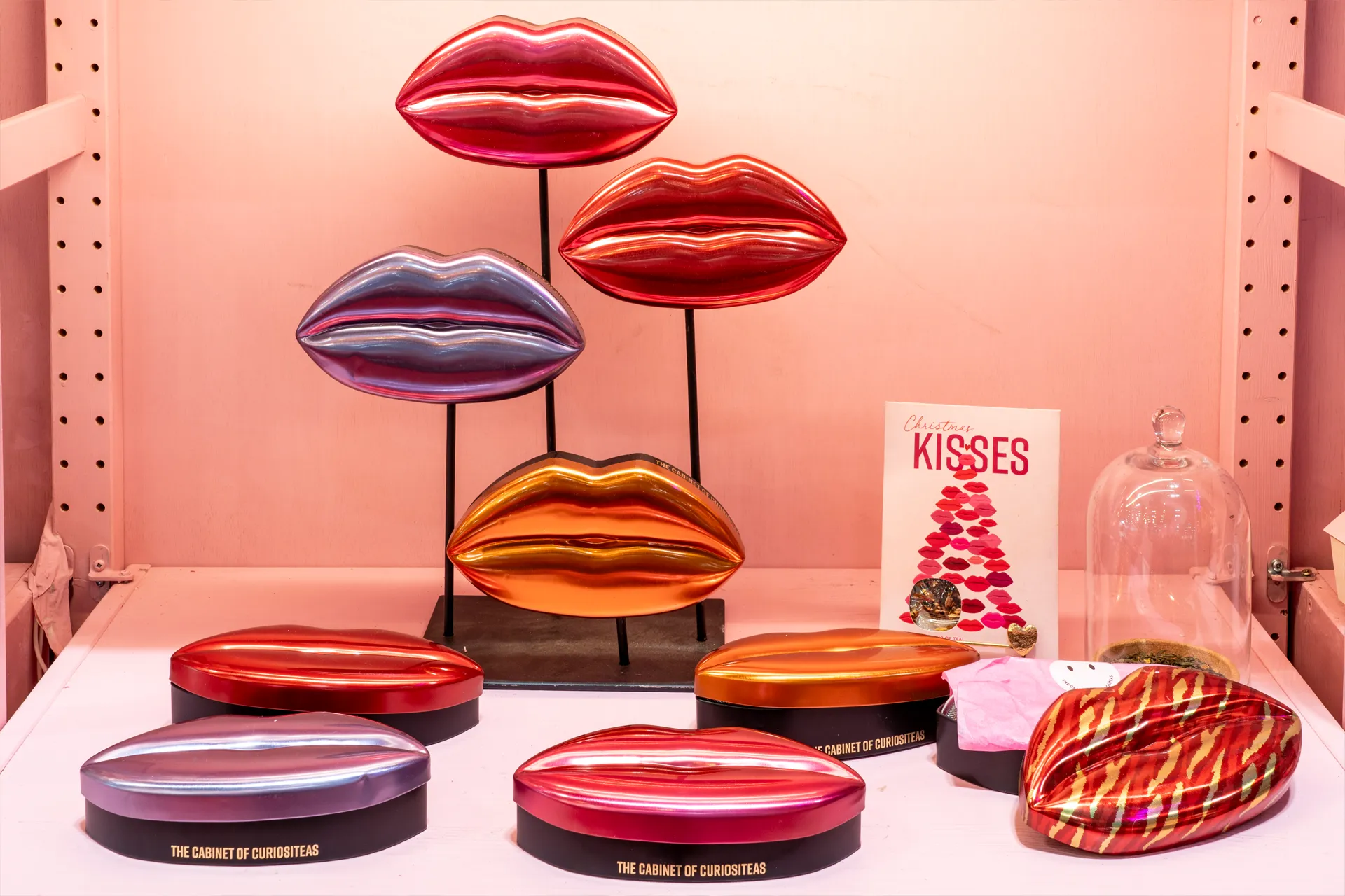 cajas con forma de labios en Intergift