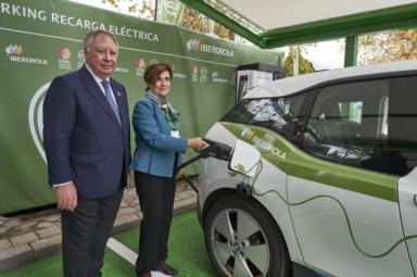 punto electrico en IFEMA con el Presidente Ejecutivo de IFEMA Clemente Gonzalez Soler