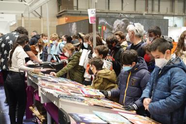 Imagen de ambiente de la feria Madrid Cómic Pop Up 2021