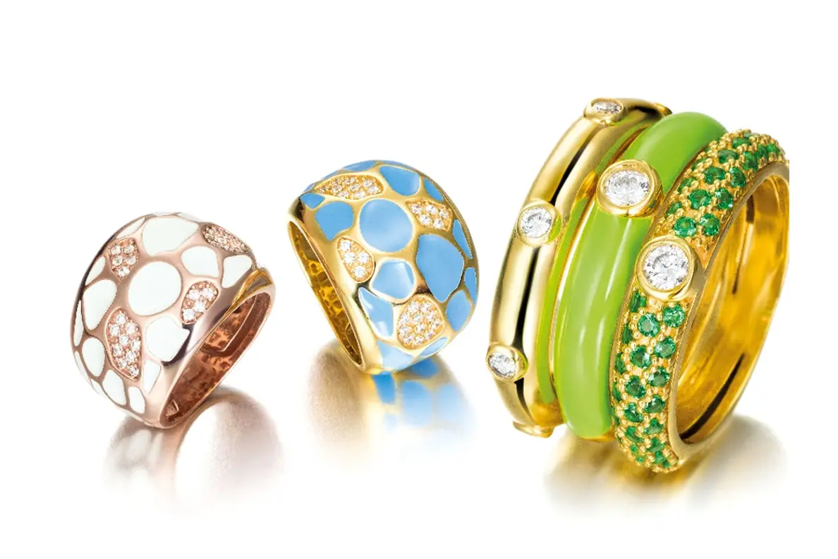 Anillos de oro con colores y piedras en Madridjoya