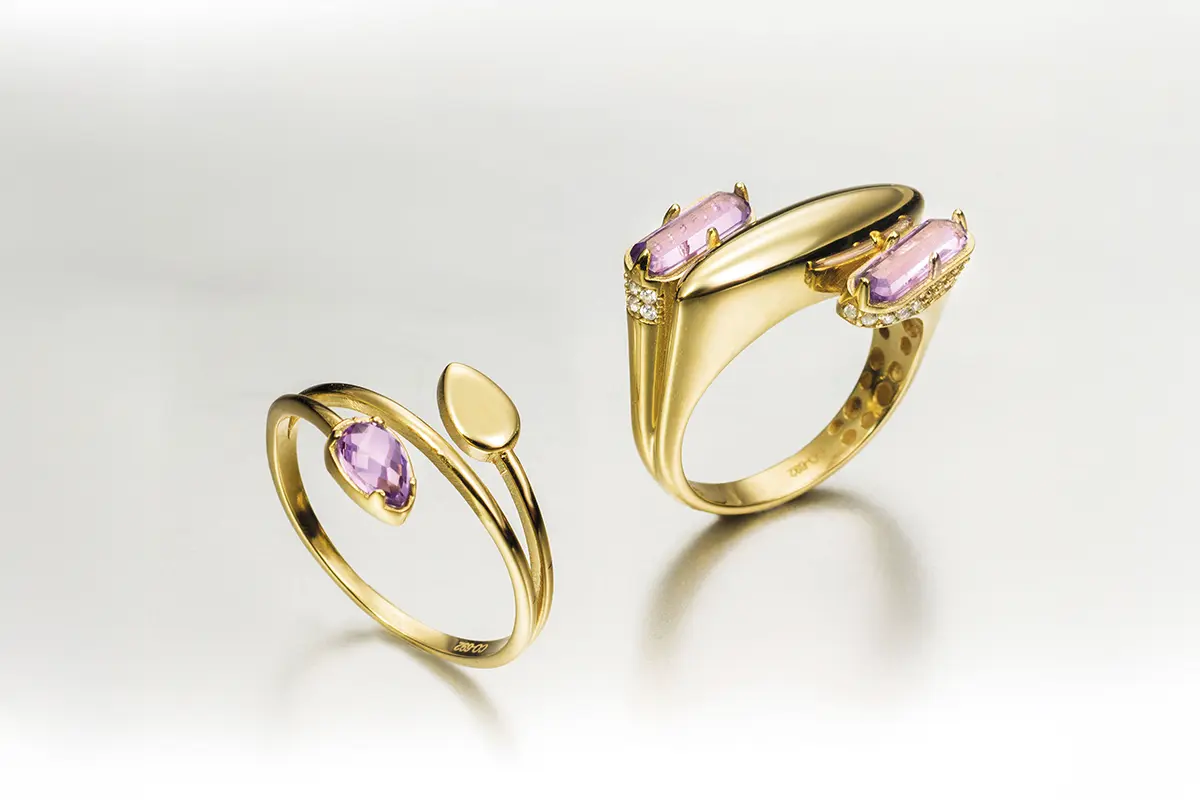 Anillos oro con piedra rosa en Madridjoya
