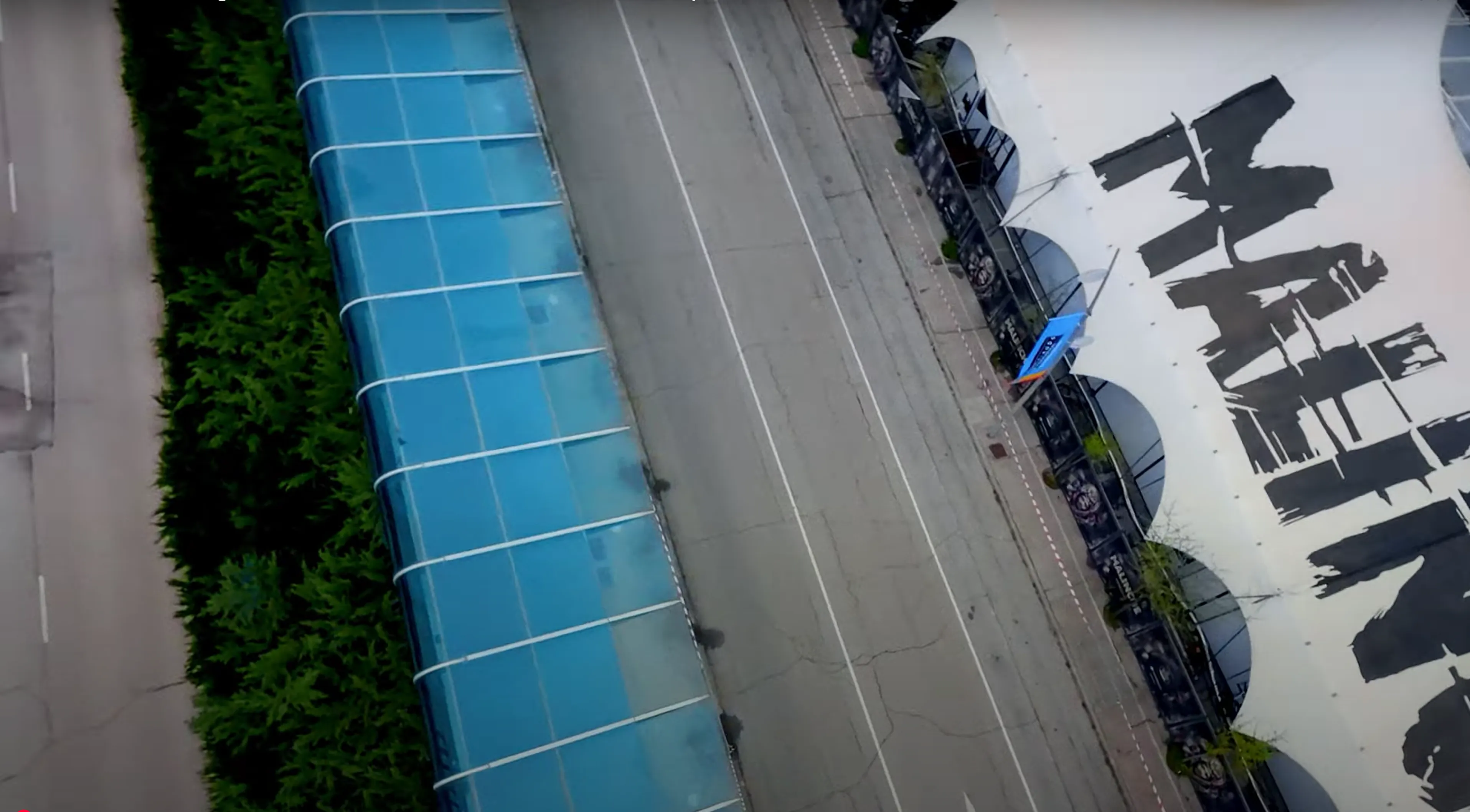 Carlos Sainz inaugura el circuito MADRING