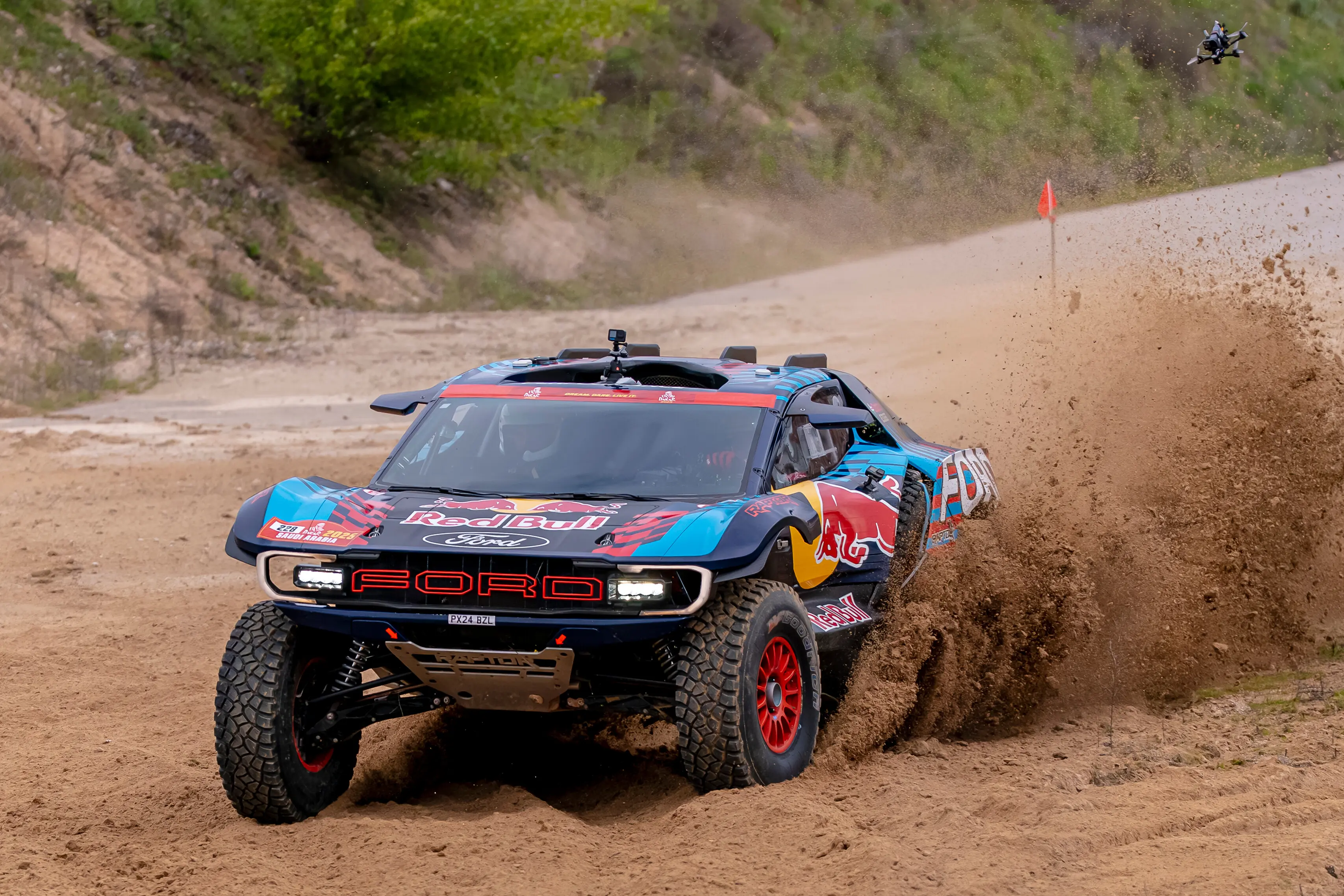 Redbull raptor en MADRING