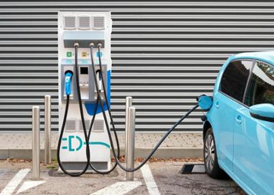 Cargador coche eléctrico