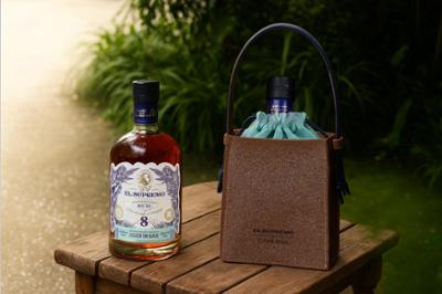 Botella de ron El Supremo