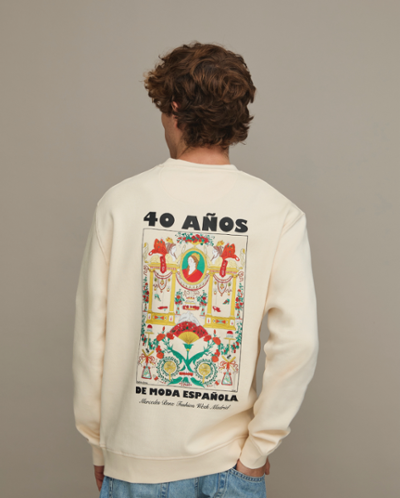 camiseta de la creadora Carlota Santos