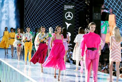 desfile en pasarela última edición