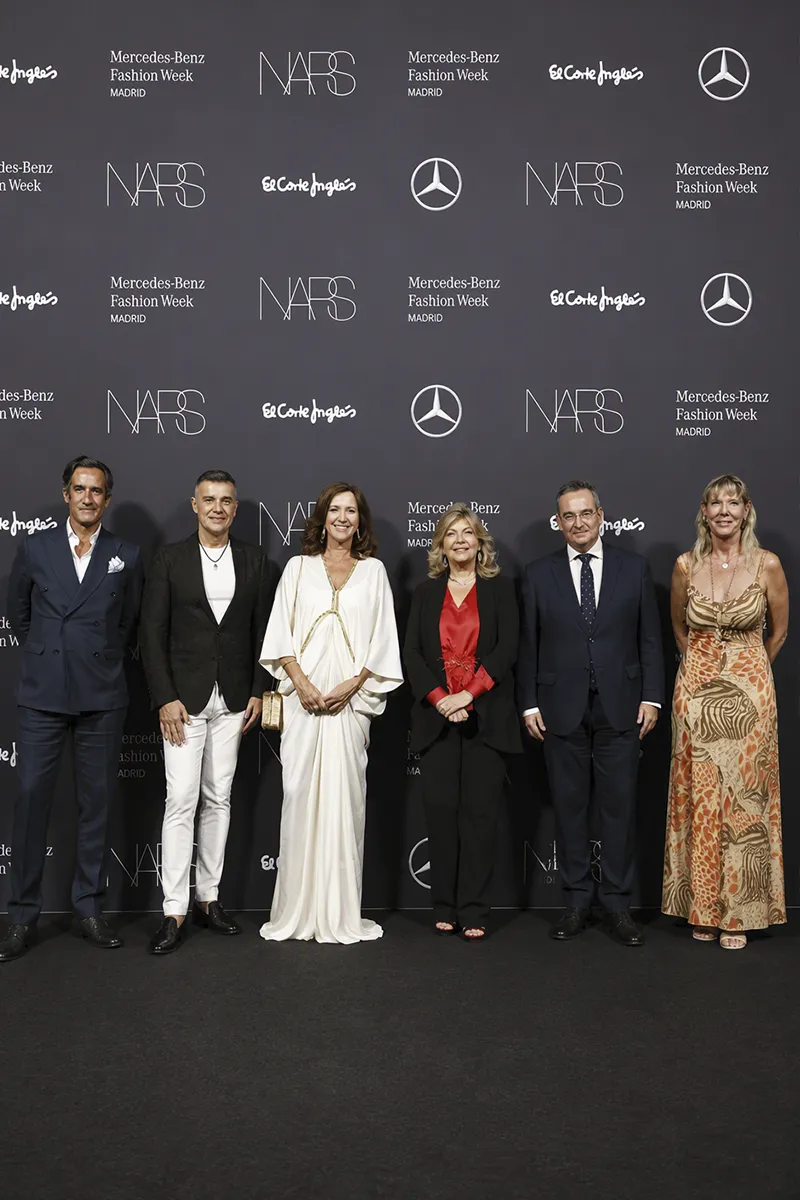 Fiesta MBFWMadrid S/S 27 Equipo IFEMA MADRID