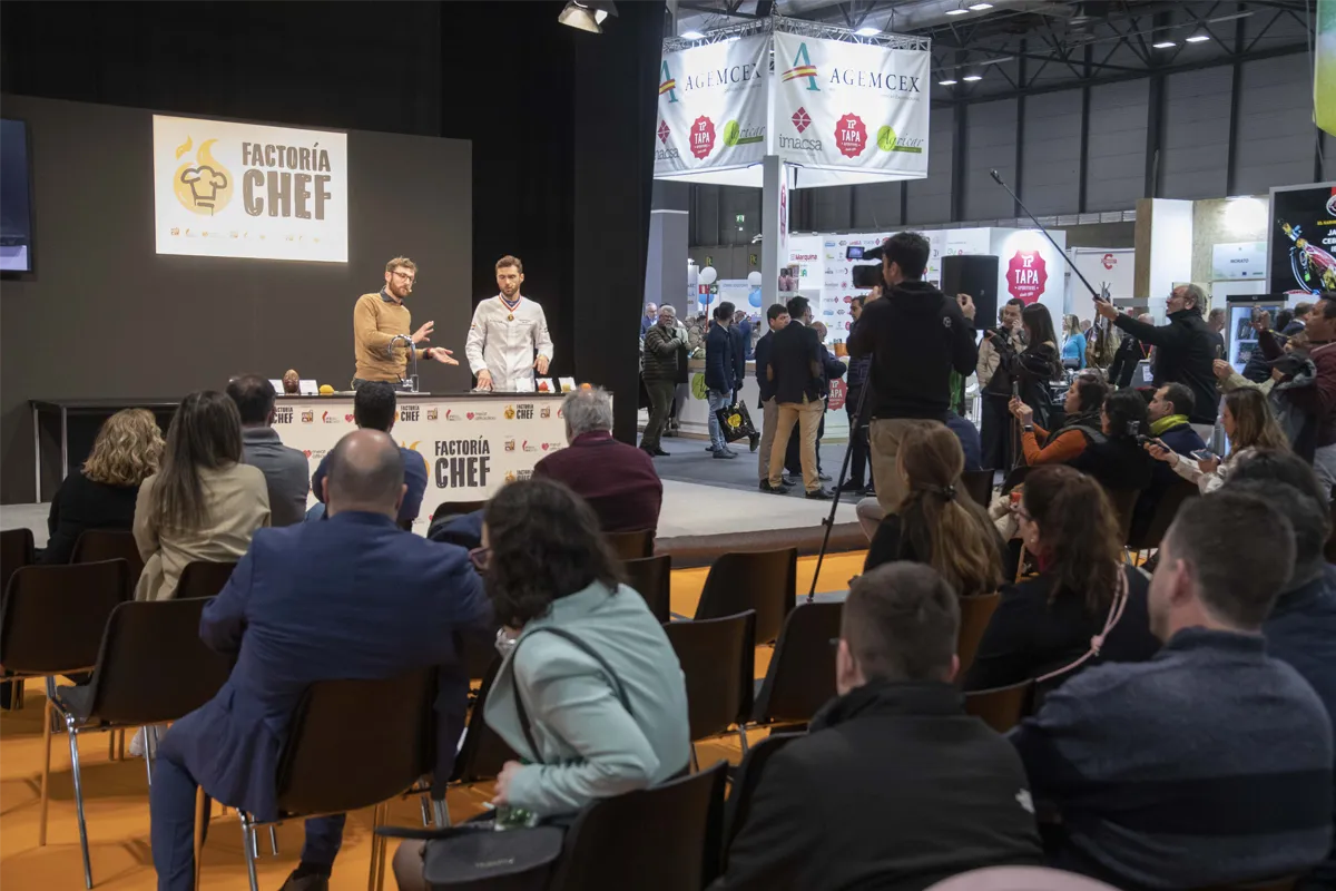 Charla exposición de factoria chef