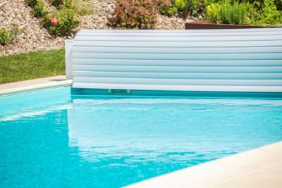 Cobertores: una piscina también se cuida cuando no se utiliza