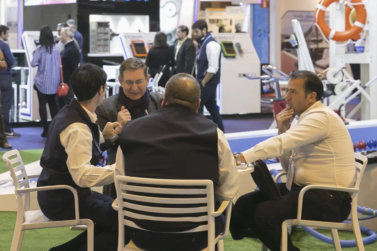 Meeting around a table